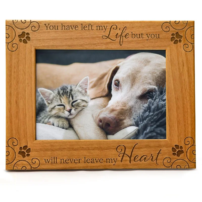 Pet Memorial Picture Frame | Fits 5x7 Horizontal Portrait